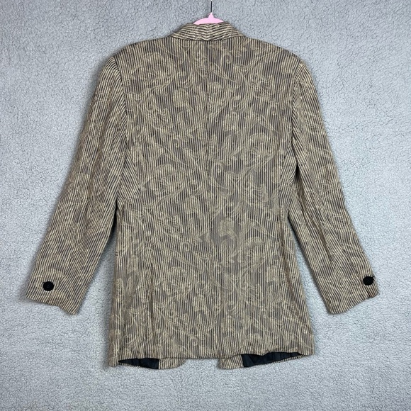 Giorgio Armani  Double-Breasted Blazer Women’s Size 44/10 Tan/ Gray - Picture 3 of 7